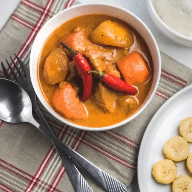 Stainless steel spoons for Middle Eastern and South Asian stews