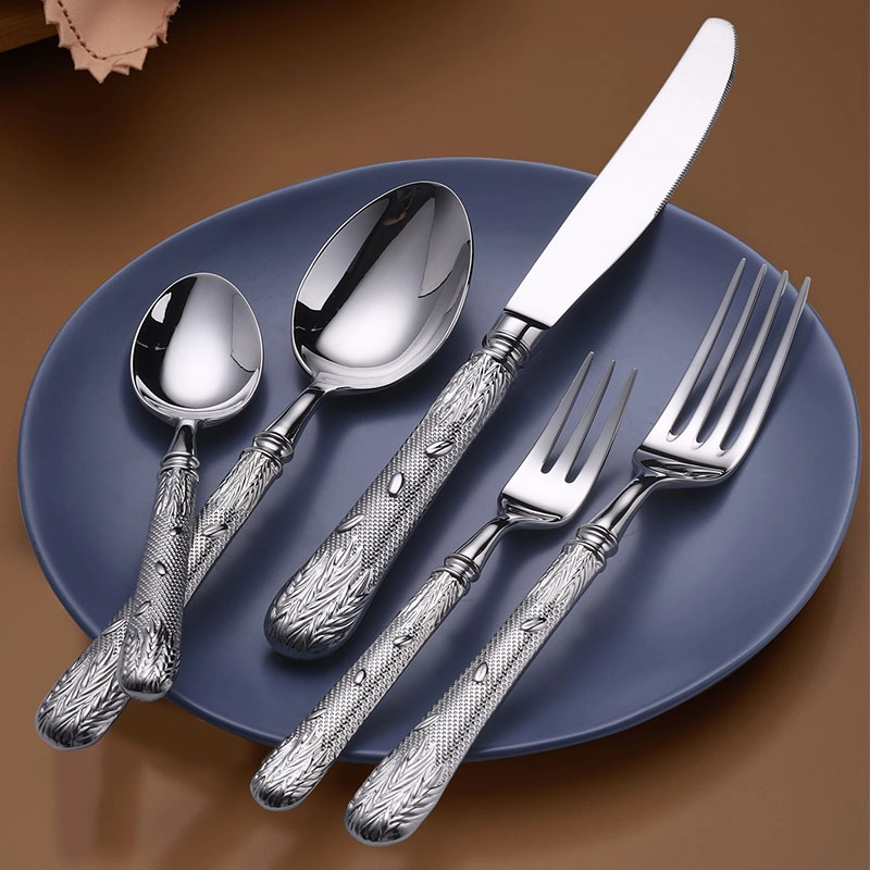wholesale hammered flatware set