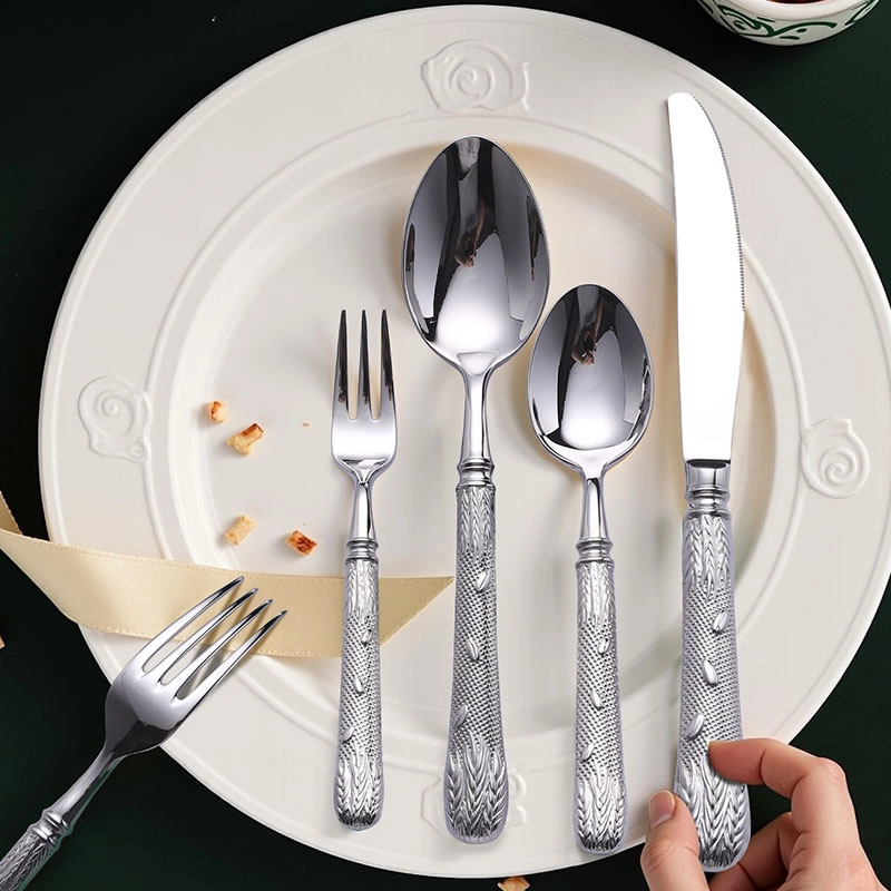wholesale hammered flatware set (4)