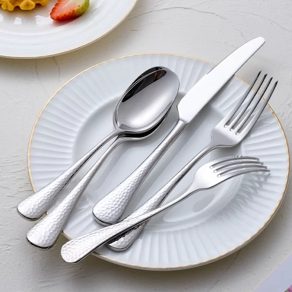 Custom Flatware Set Hammered, Mirror Polished Cutlery Set Silver for Fine Dining in Bulk (6)
