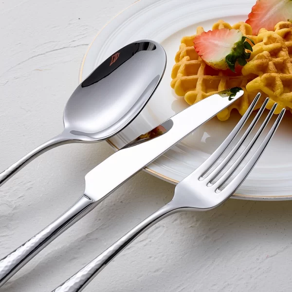 Custom Flatware Set Hammered, Mirror Polished Cutlery Set Silver for Fine Dining in Bulk (7)